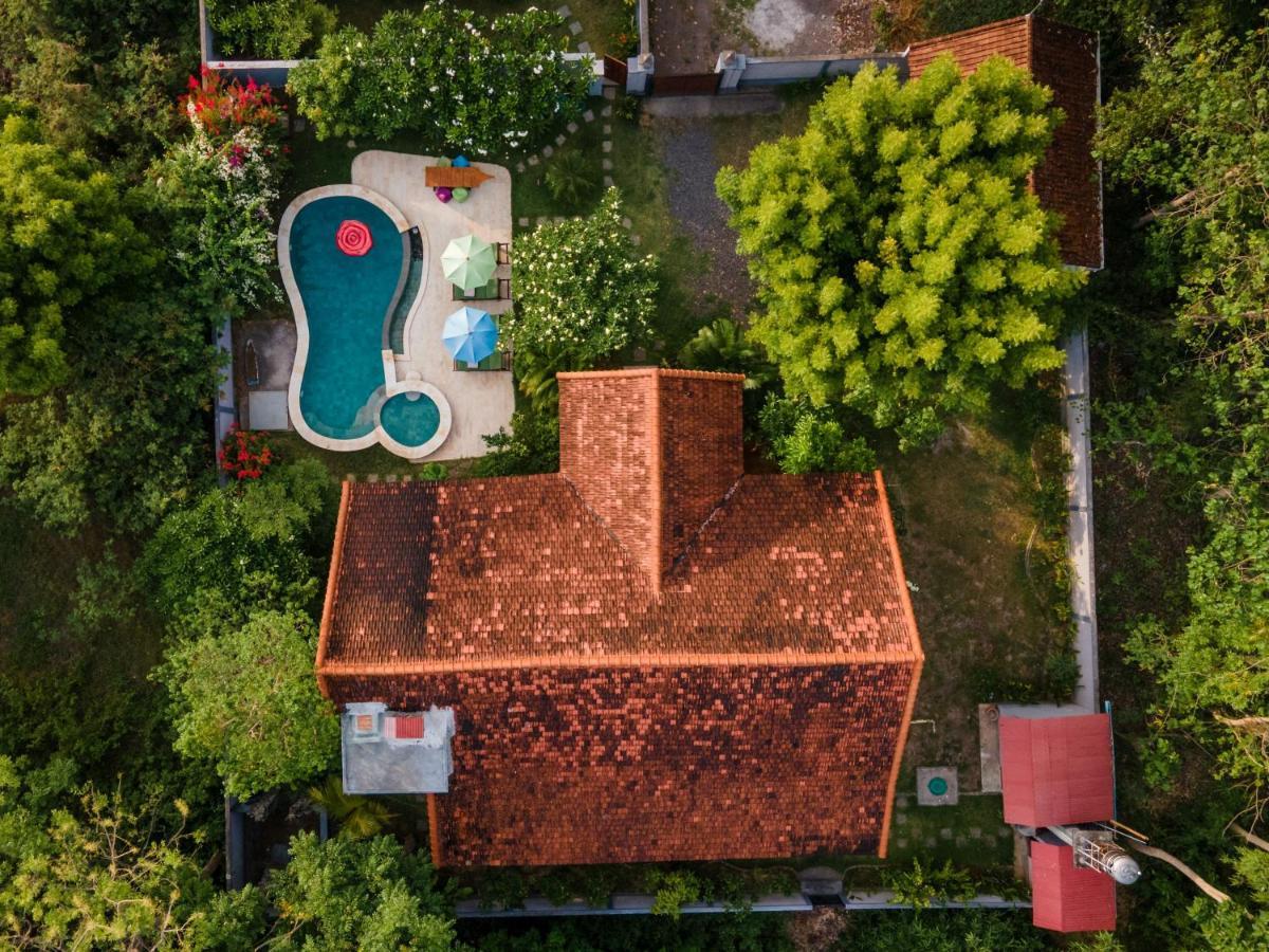 Rose Valley Villa 艾湄湾 外观 照片