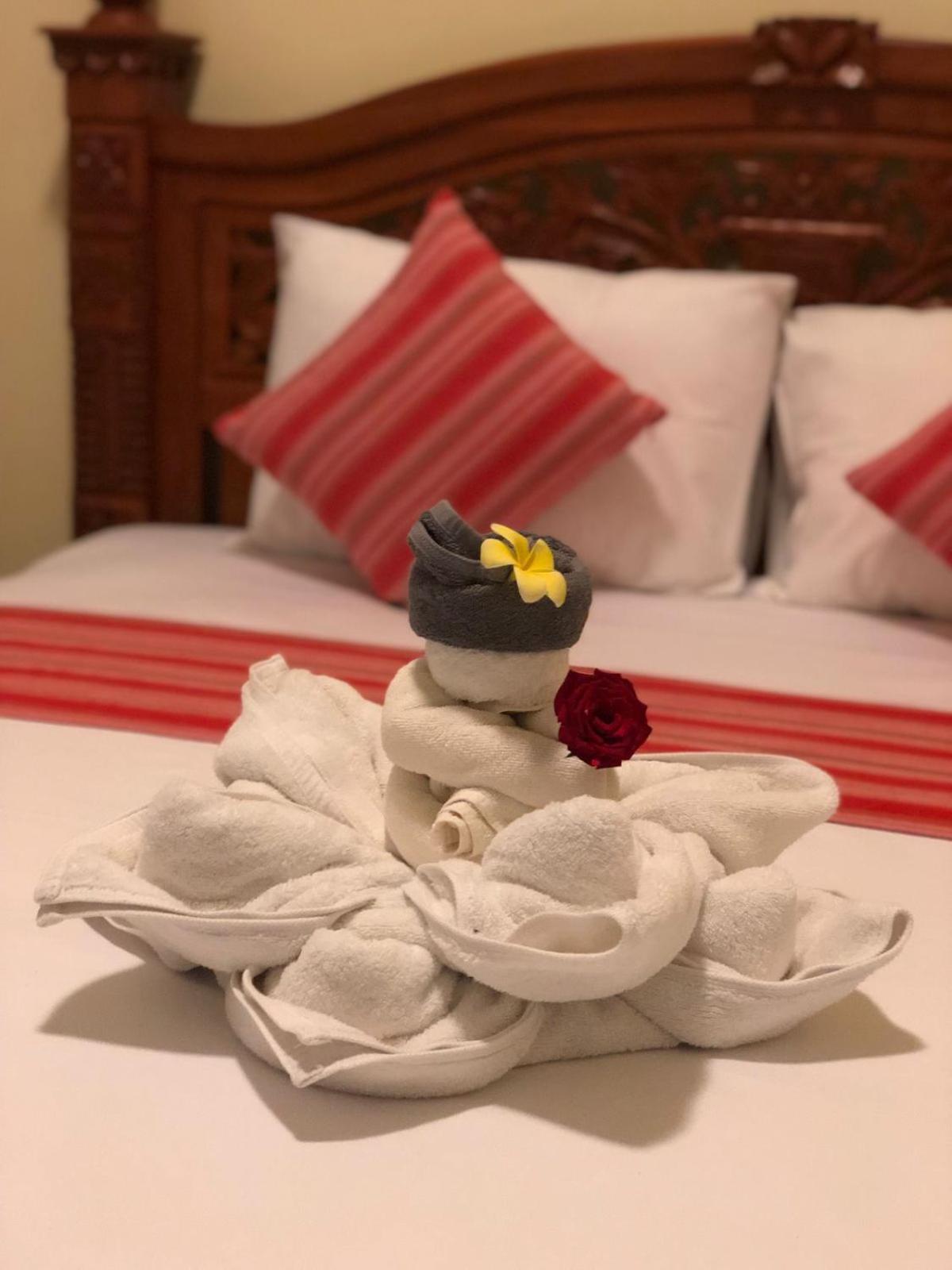 Rose Valley Villa 艾湄湾 外观 照片